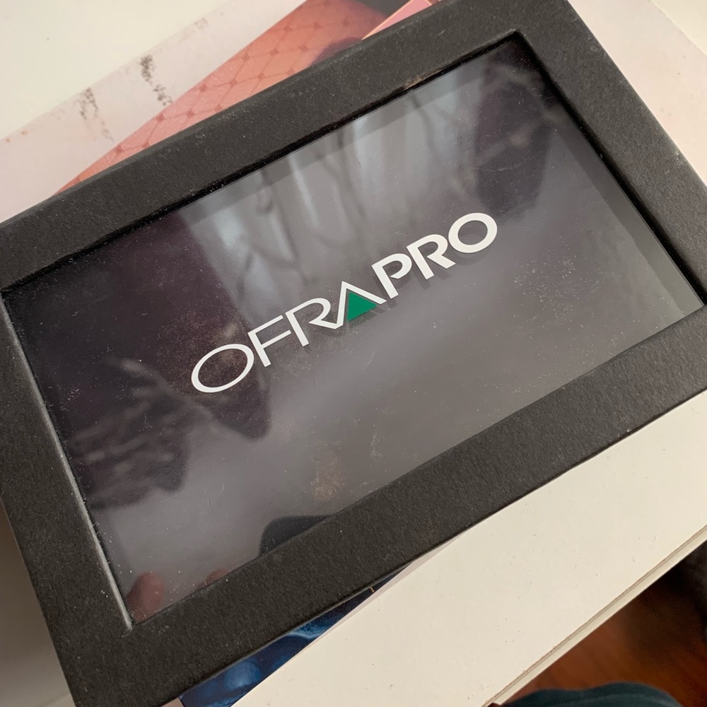 Ofra Pro Z palette
